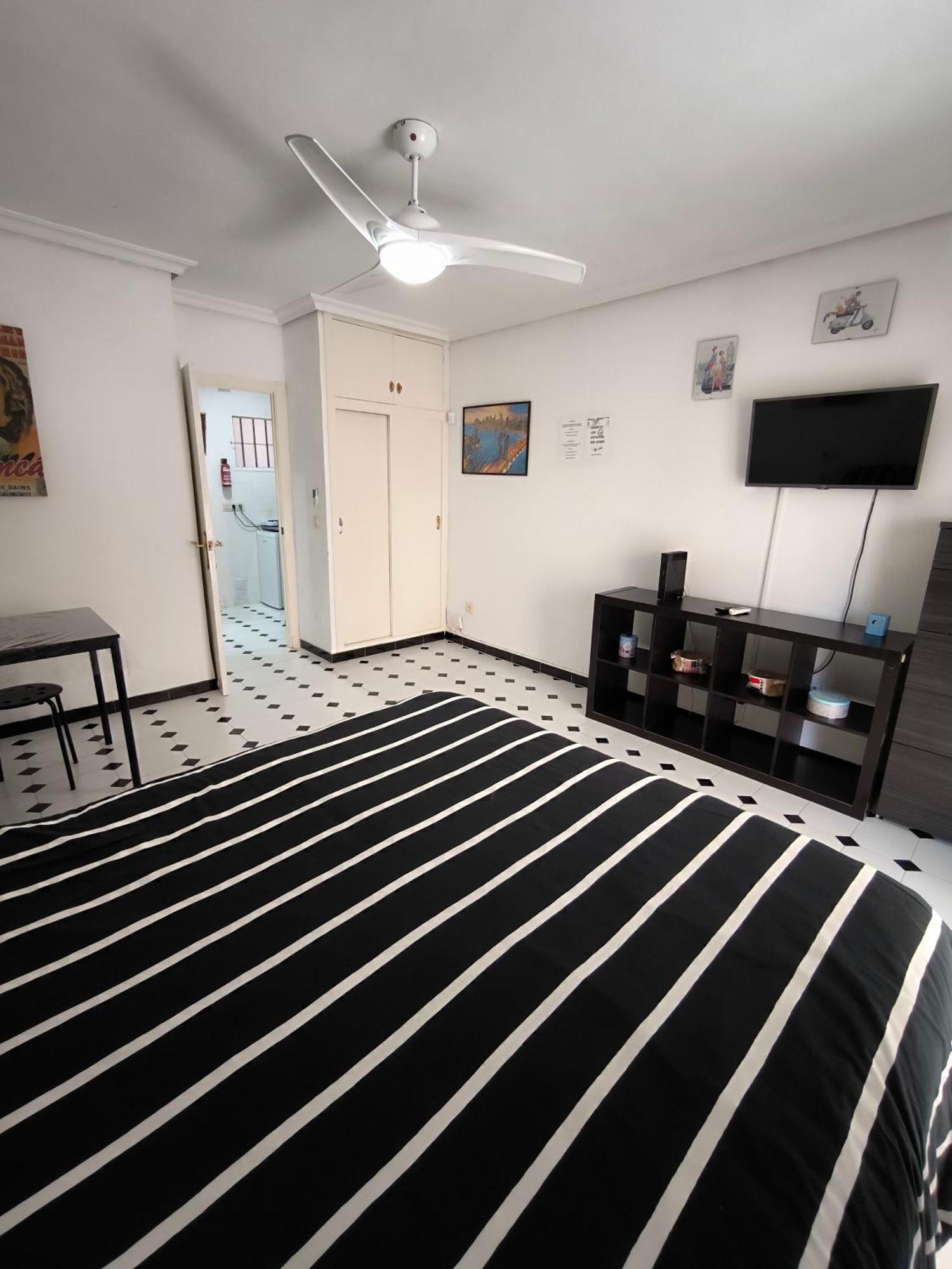 Apartamento Tango Фуэнхирола Экстерьер фото